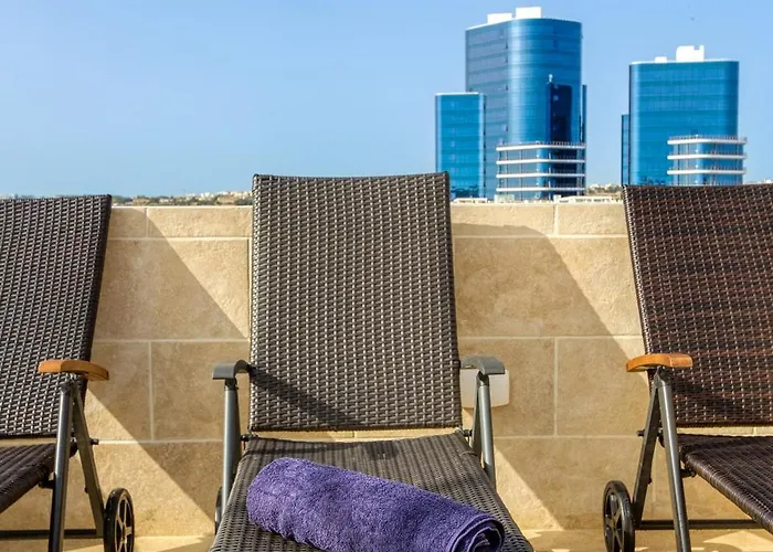 Annitchka Mansions - Penthouse In Malta *