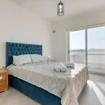 Annitchka Mansions - Pool Penthouse In Malta