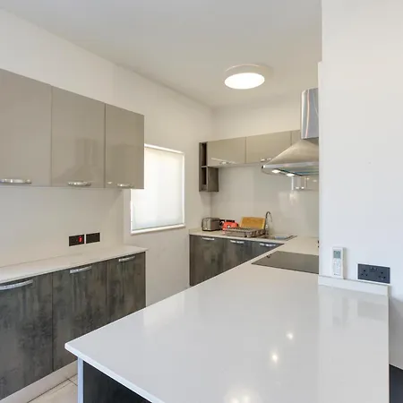 Appartement Annitchka Mansions - Pool Penthouse In Malta