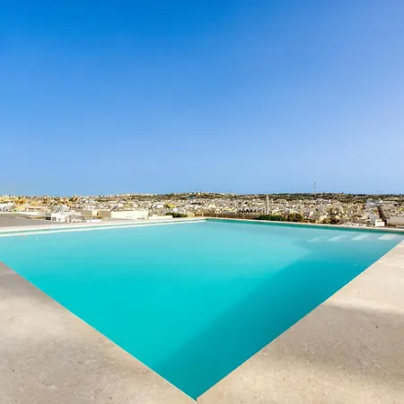 Annitchka Mansions - Pool Penthouse In Malta