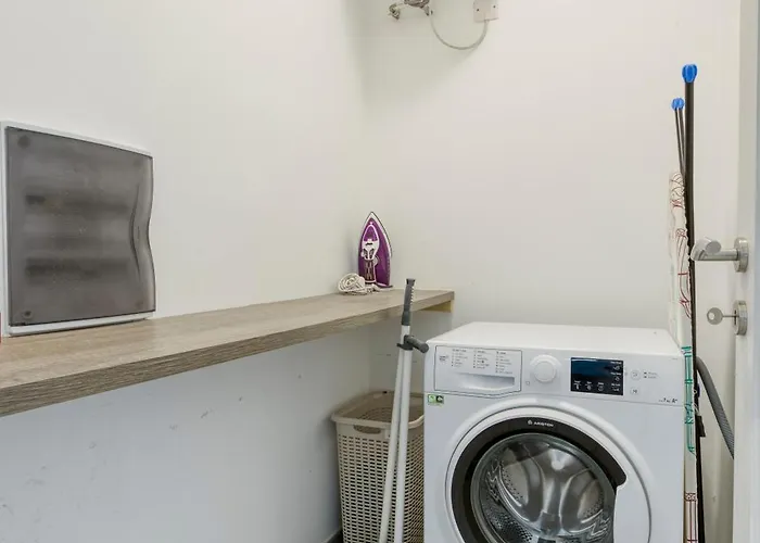 Διαμέρισμα Annitchka Mansions - Penthouse In Malta Μπιρκιρκάρα