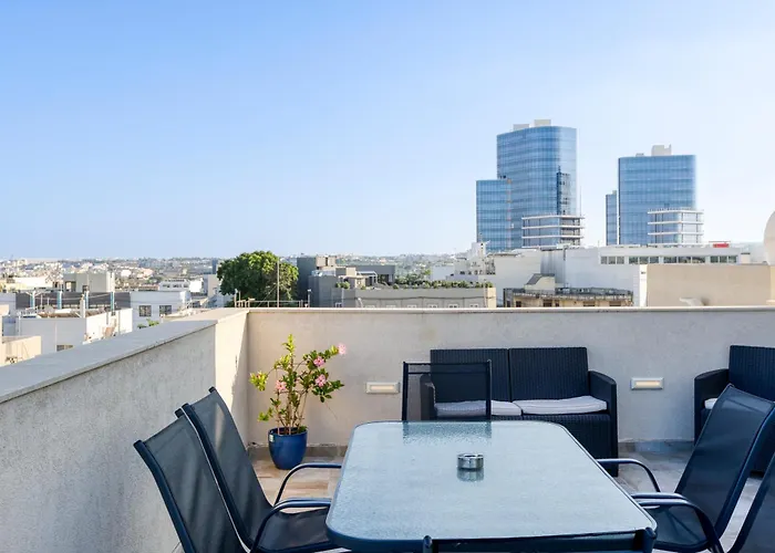 Annitchka Mansions - Penthouse In Malta *