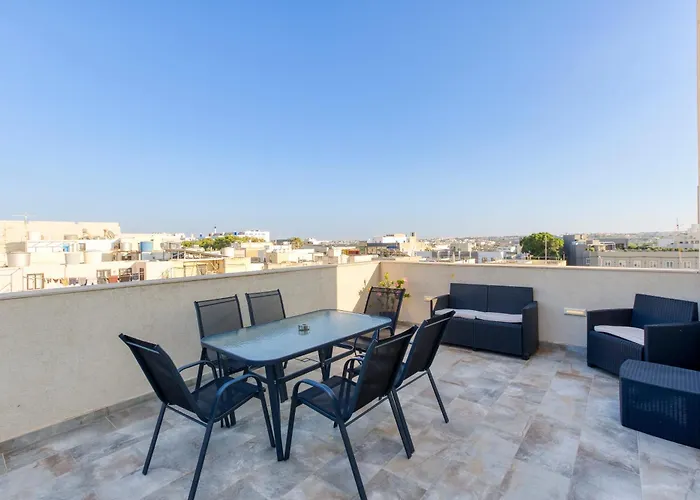 Annitchka Mansions - Penthouse In Malta