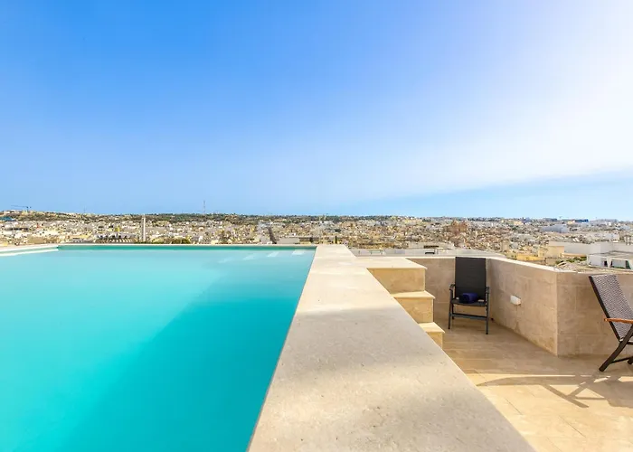 Annitchka Mansions - Penthouse In Malta